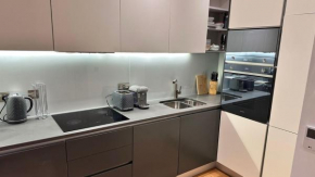 Bank Apartment - City of London Central